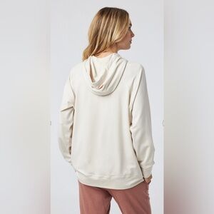 Vuori Pullover Hoodie size Small